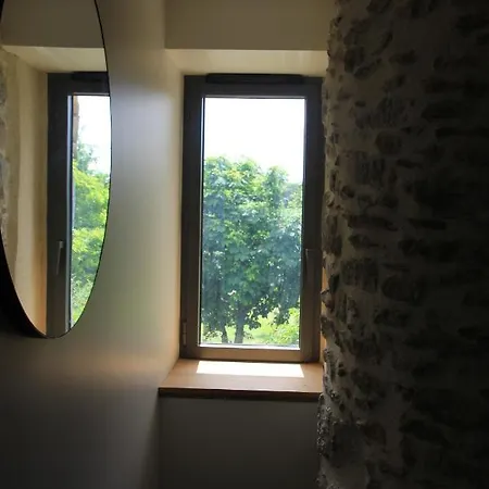 La Maison De Louise Дом отдыха Colombies
