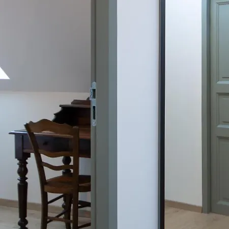 Дом отдыха La Maison De Louise *