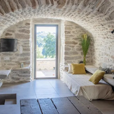 La Maison De Louise Holiday home *