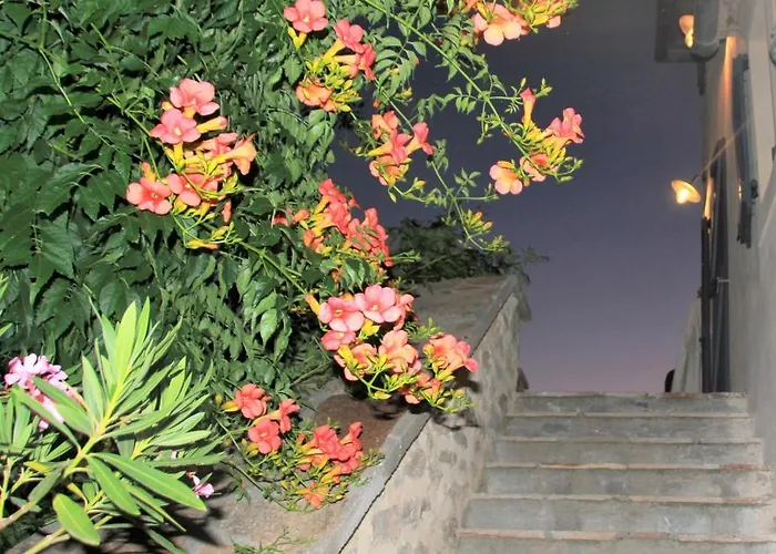 펜션 La Maison De Louise Colombies